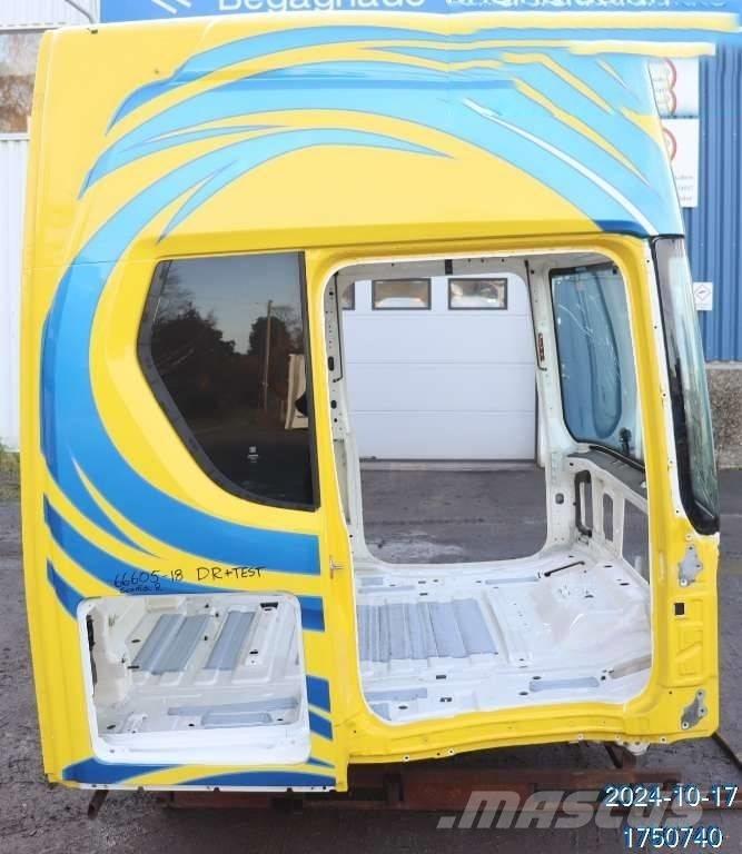 Scania R Vezetőfülke és belső tartozékok