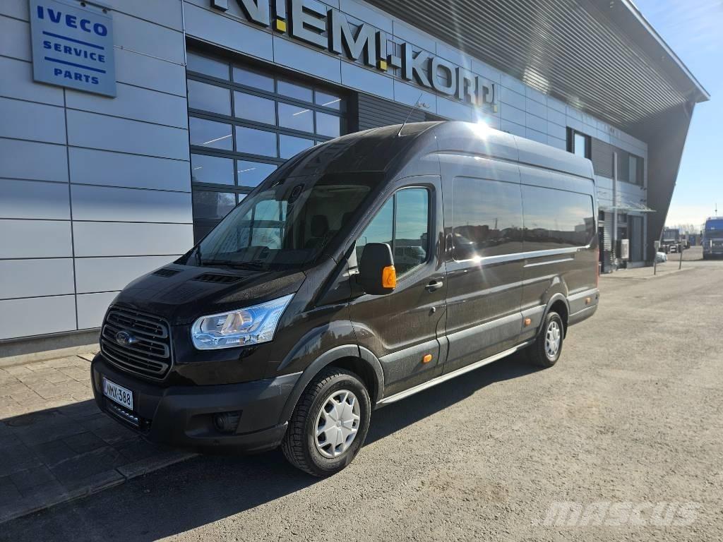 Ford Transit Transporterek