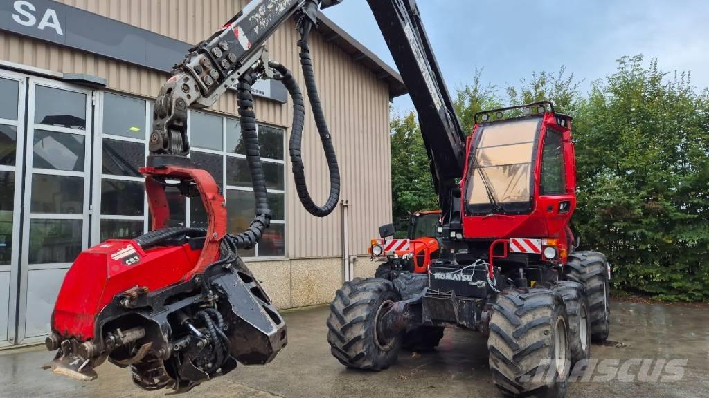 Komatsu 901.5 Betakarítók