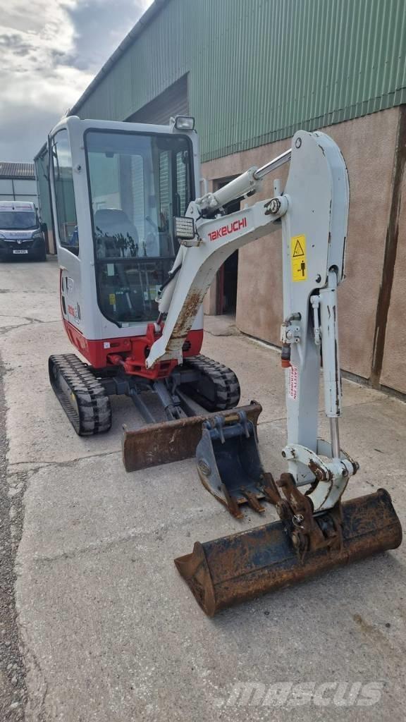 Takeuchi TB 216 A Mini kotrók < 7t