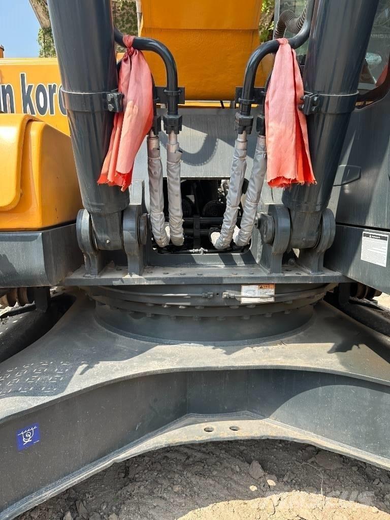 Hyundai 305LC-9S Lánctalpas kotrók