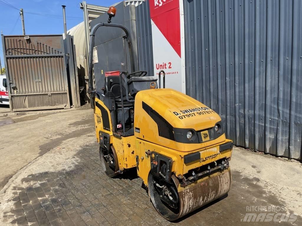 JCB VMT 160 Ikerdobos hengerek