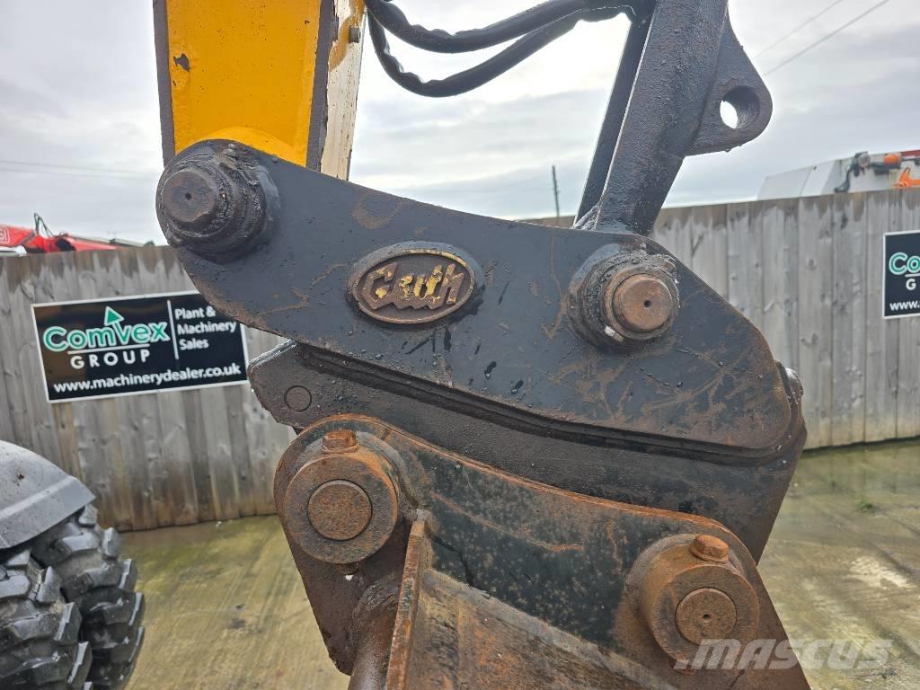 JCB Hydradig HD110 W Gumikerekes kotrók