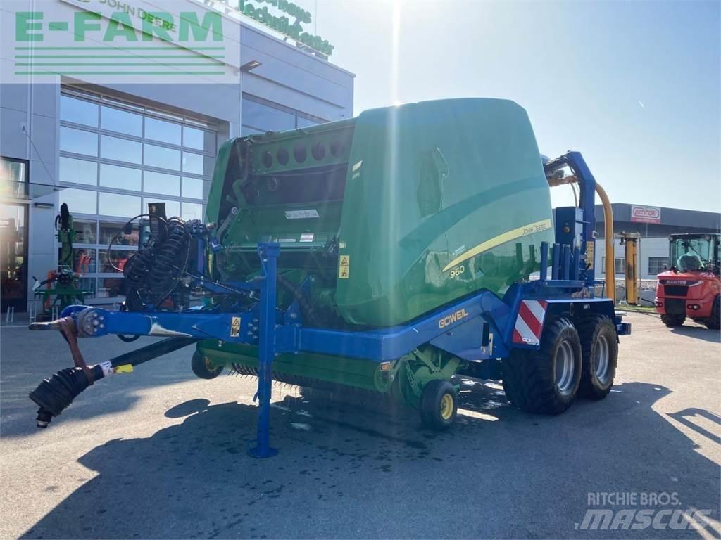 John Deere 960 Szögletes bálázók