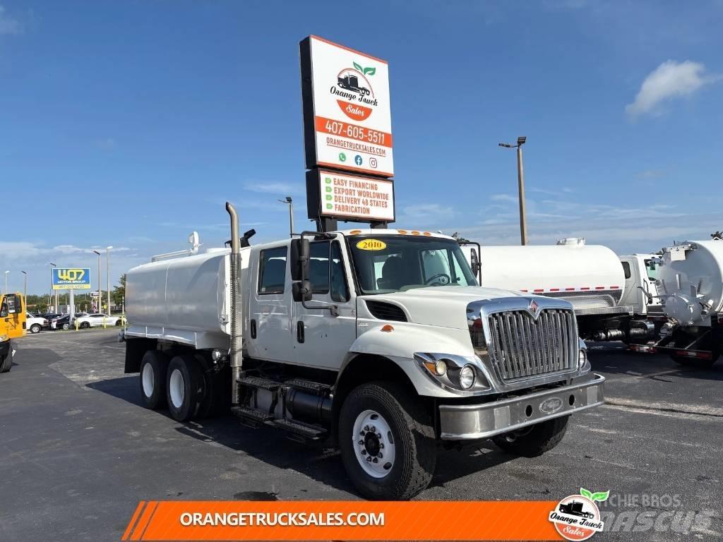 International 7400 Vízszállító teherautók