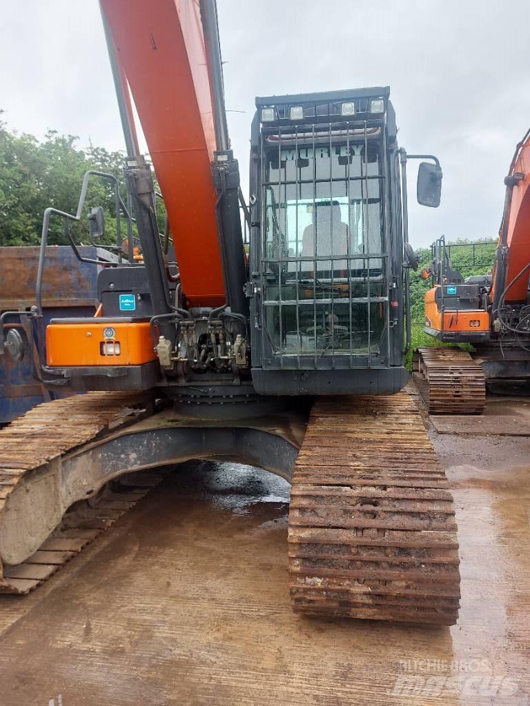 Doosan DX 225 LC-5 Lánctalpas kotrók