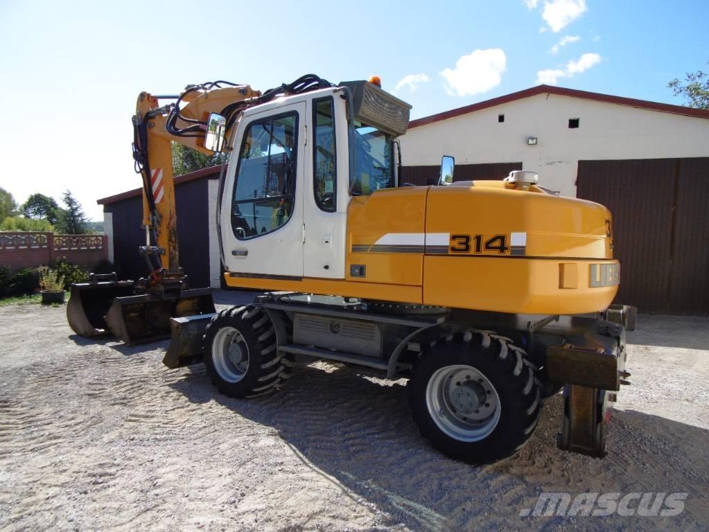 Liebherr A314 Gumikerekes kotrók