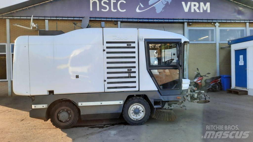 Ravo 530ST Úttakarító gépek