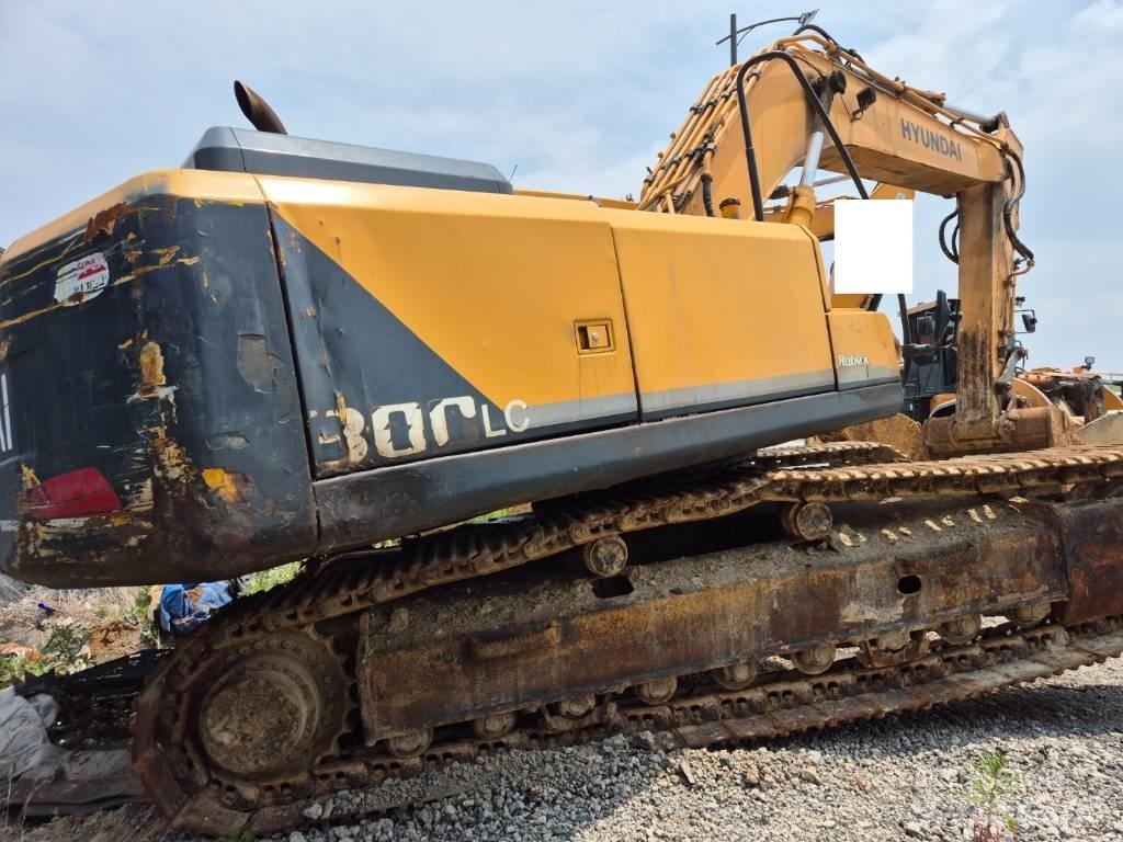 Hyundai Robex 300 LC Lánctalpas kotrók