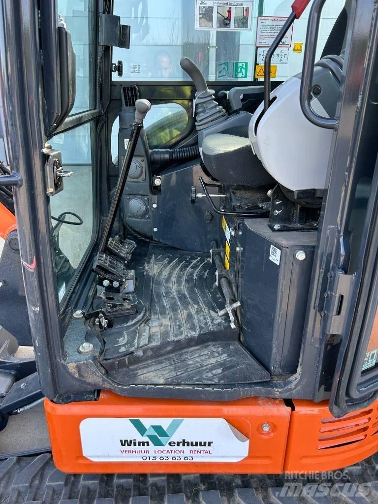 Hitachi ZX 26 U-6 Mini kotrók < 7t