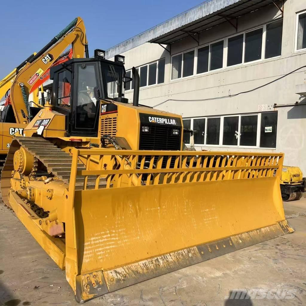 CAT D 8 R lánctalpas dózerek