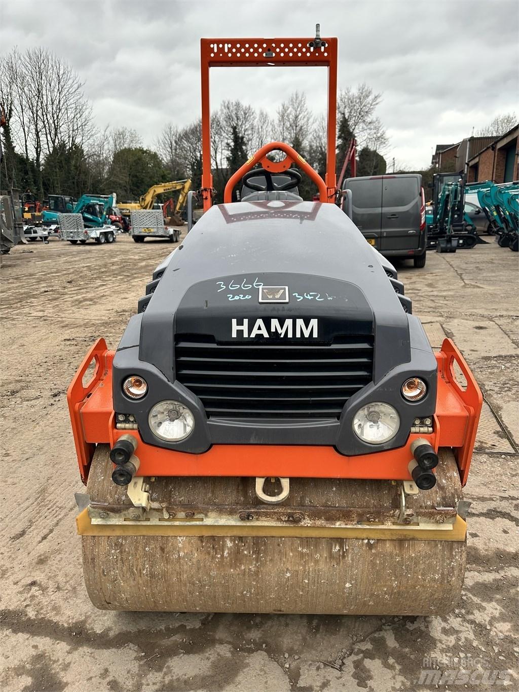 Hamm HD 12 Ikerdobos hengerek
