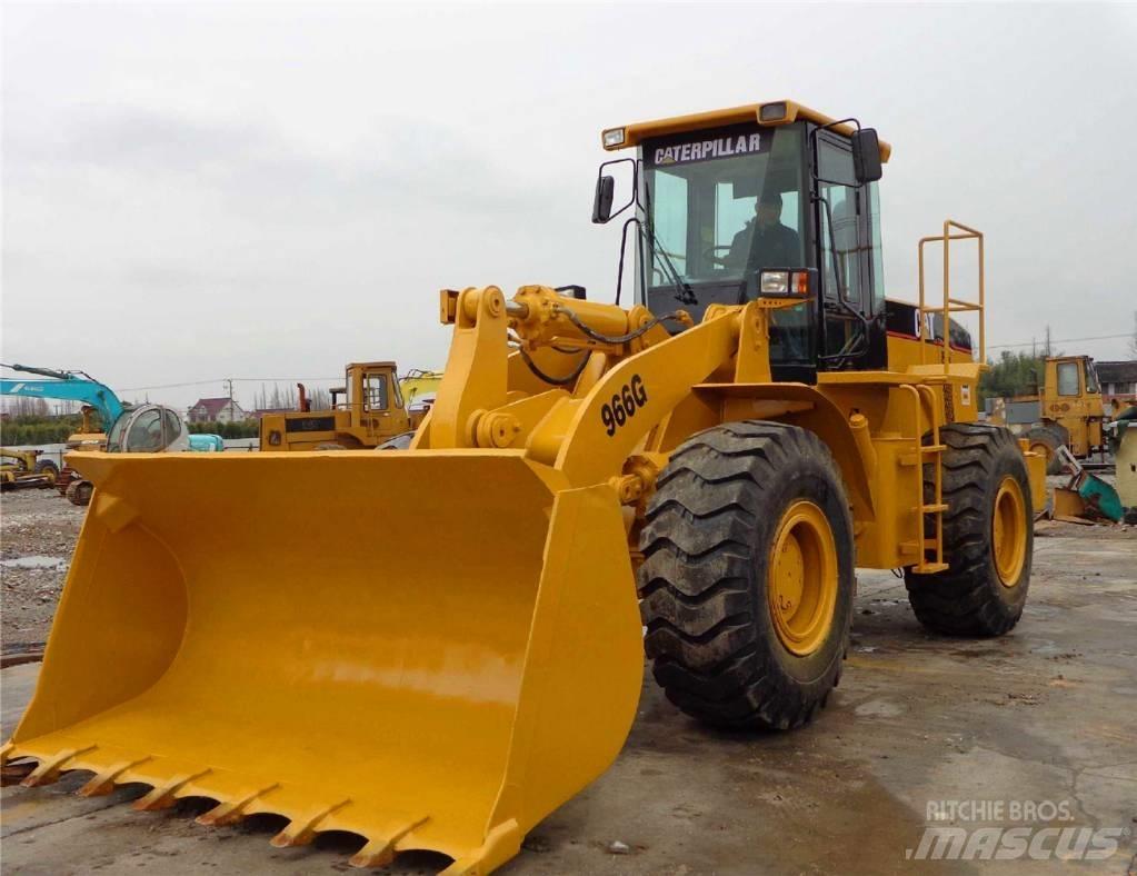 CAT 966 G Gumikerekes homlokrakodók