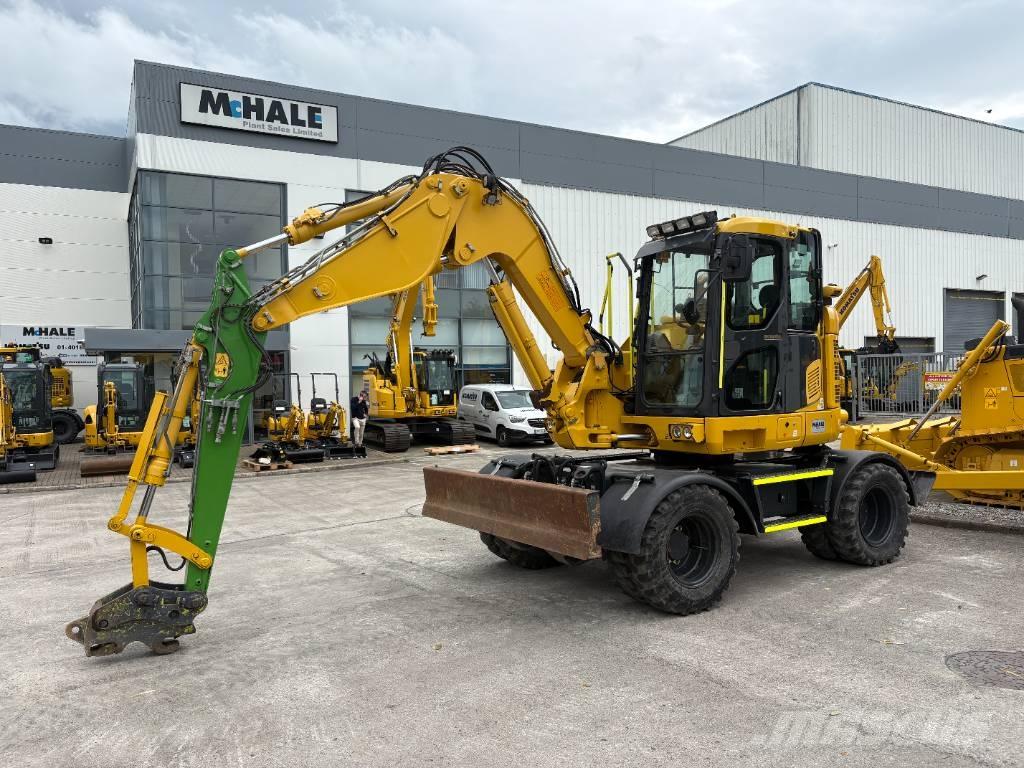 Komatsu PW118-11 Gumikerekes kotrók