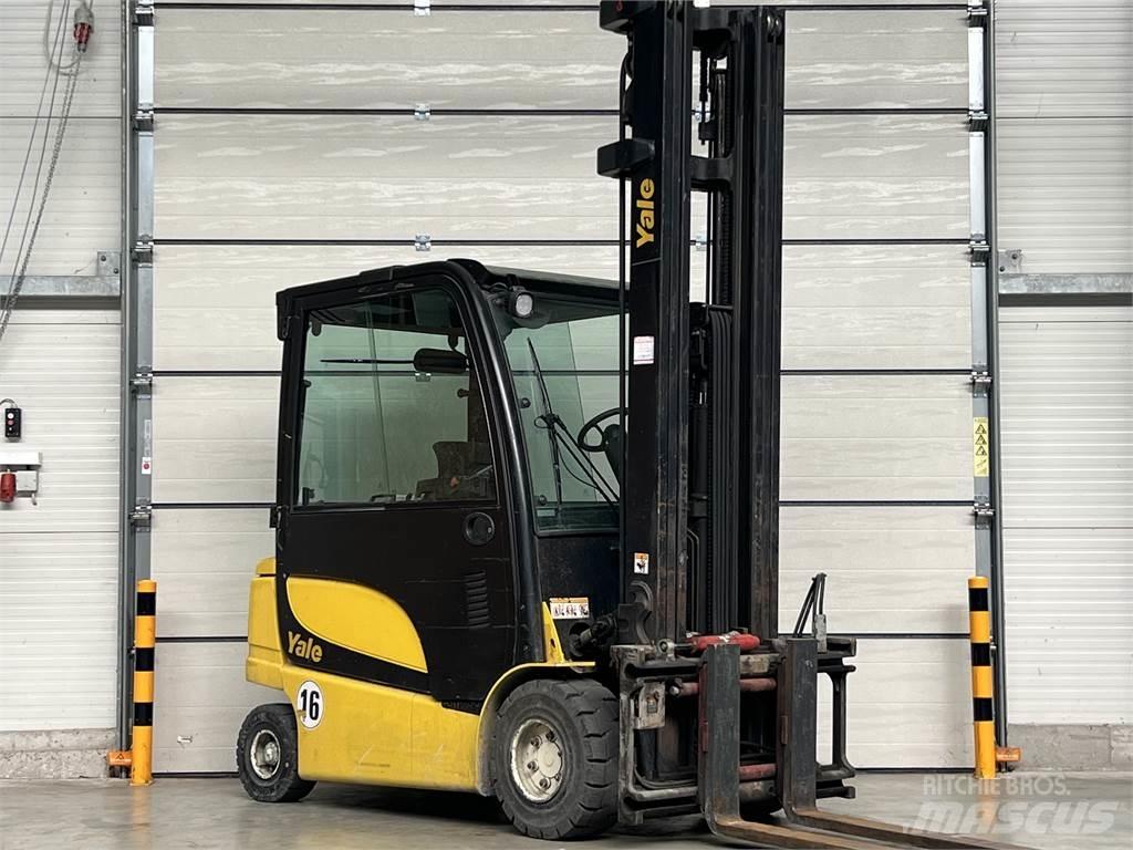 Yale ERP30VL Elektromos targoncák