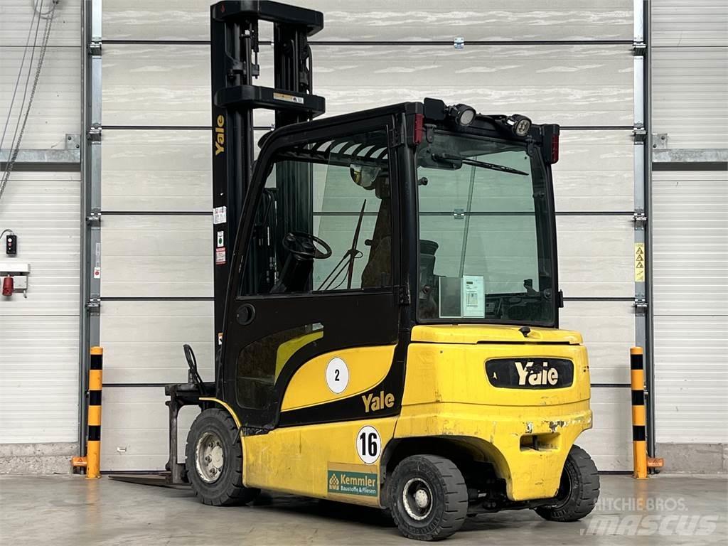 Yale ERP30VL Elektromos targoncák