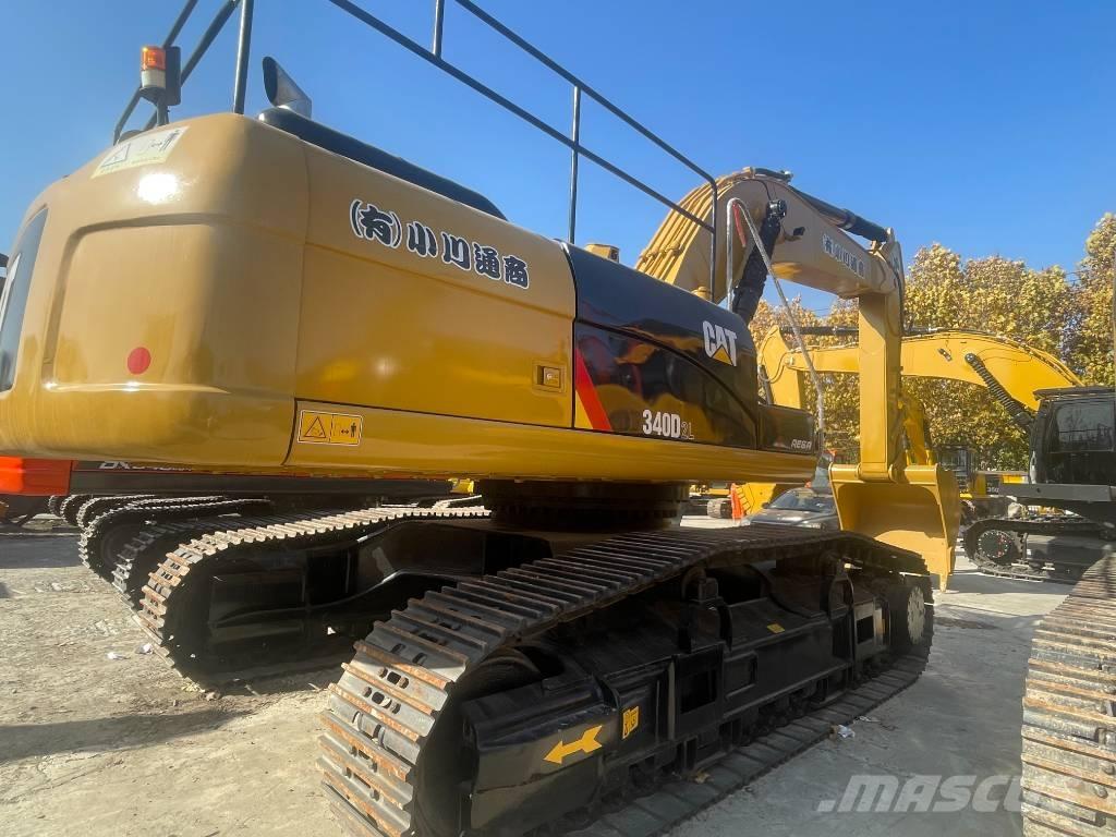 CAT 340D2L Lánctalpas kotrók