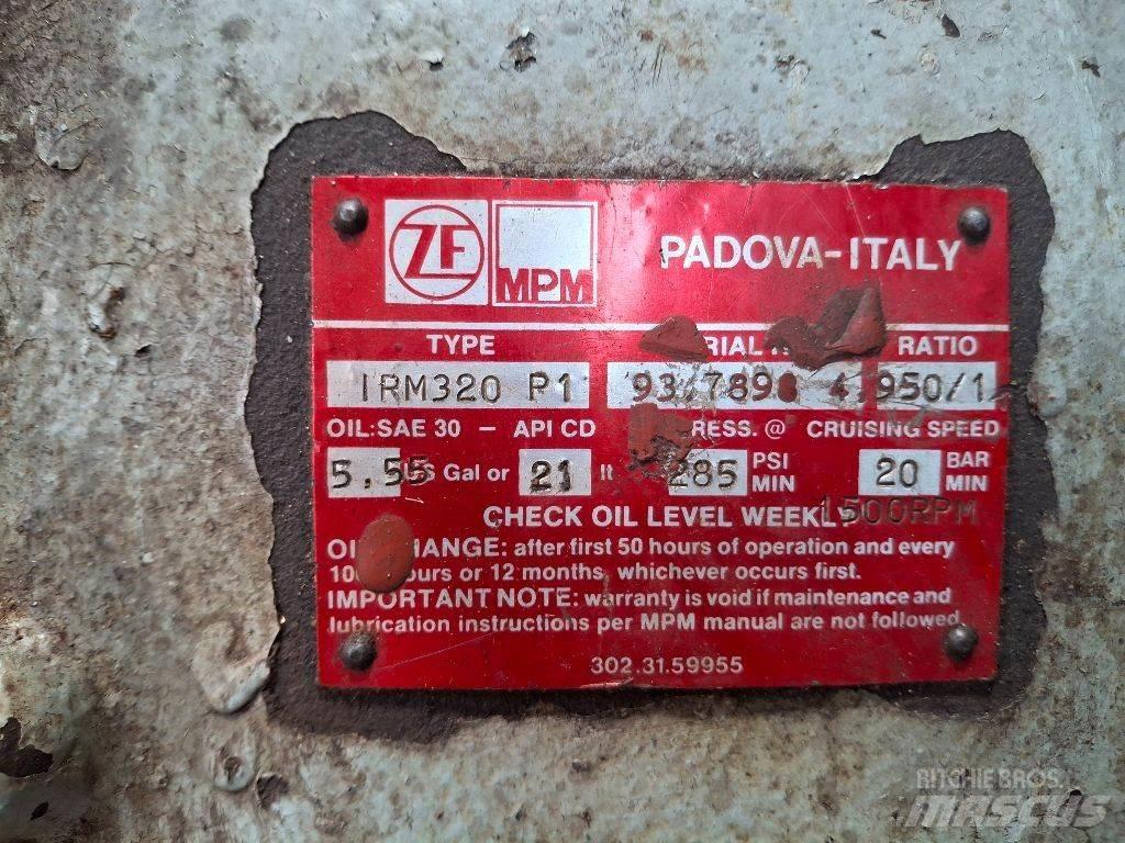 ZF MARINE IRM320P1 Hajtóművek