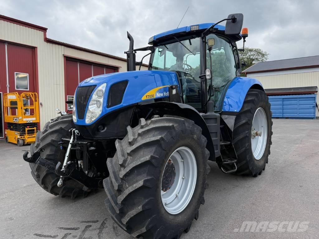 New Holland T7030 Traktorok