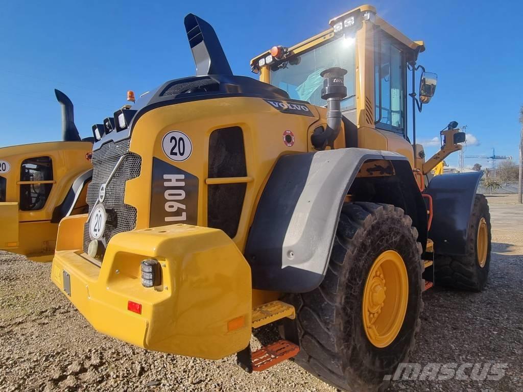 Volvo L 90 H Gumikerekes homlokrakodók