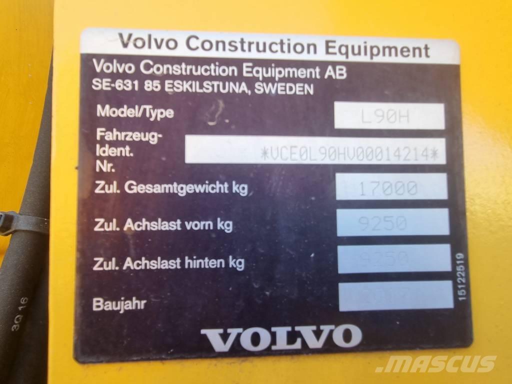 Volvo L 90 H Gumikerekes homlokrakodók