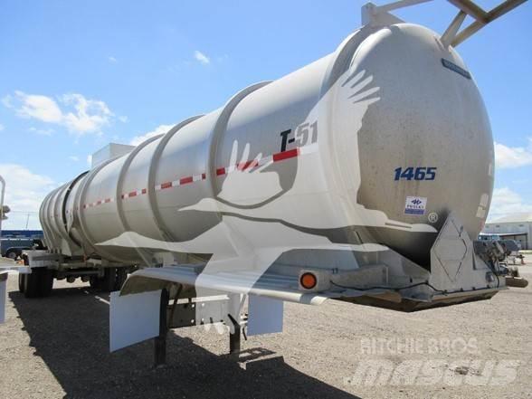 Brenner TANKER Tartályos félpótkocsik