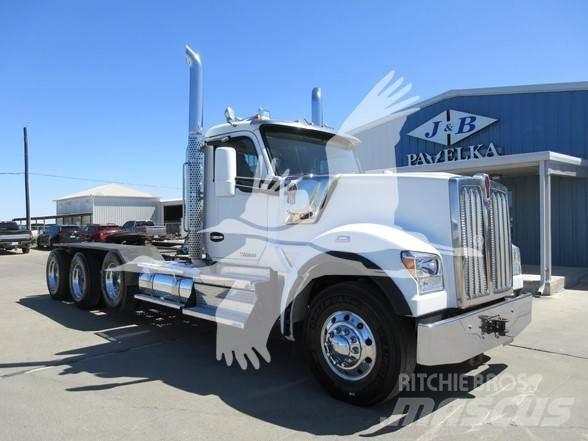 Kenworth W990 Nyergesvontatók