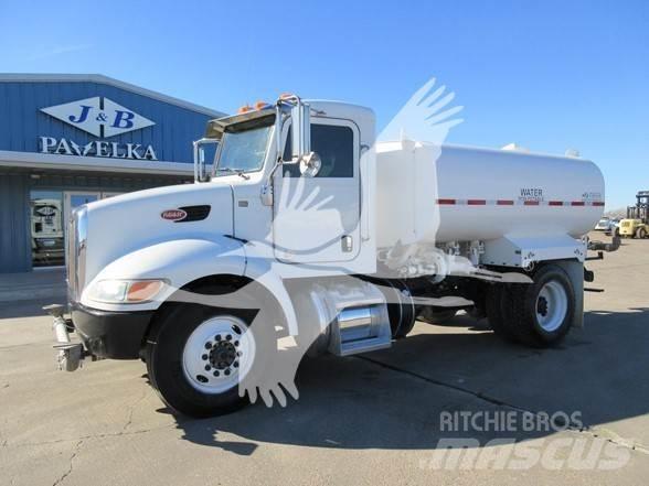 Peterbilt 337 Tartályos teherautók