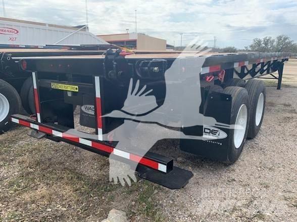 Wade FLAT BED Platós / Ponyvás félpótkocsik