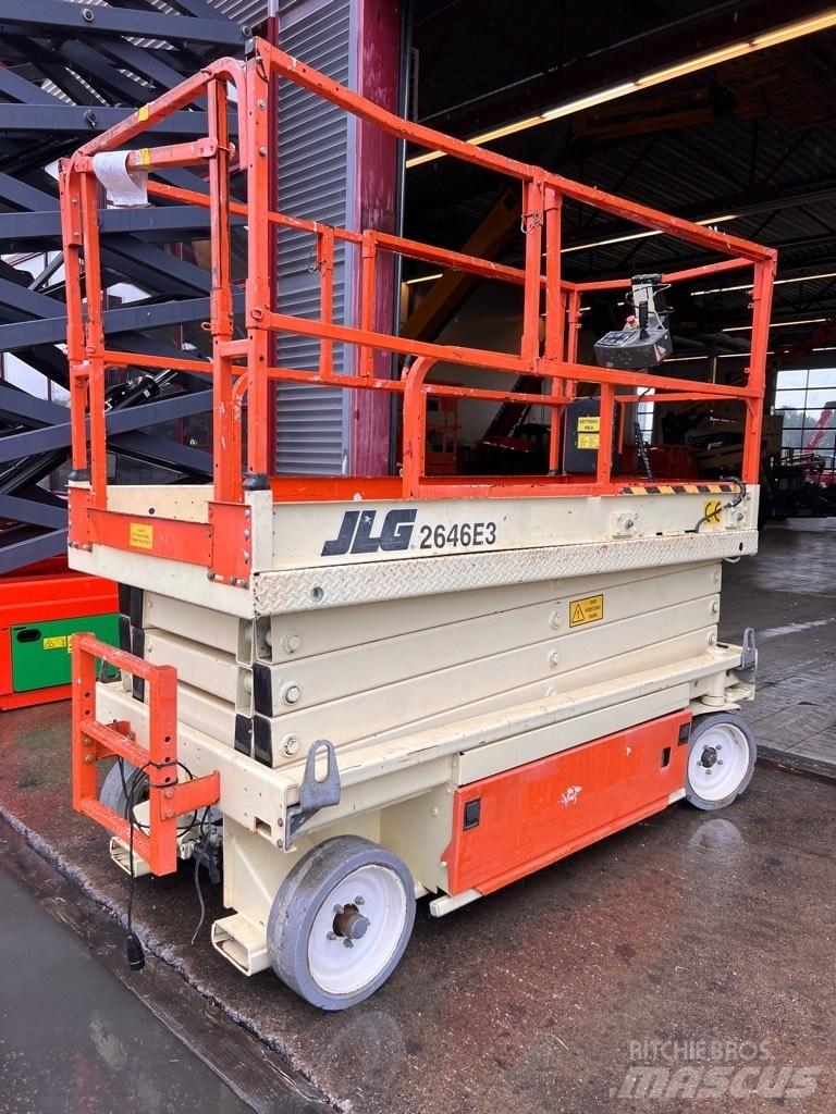 JLG 2646 E 3 Ollós emelők