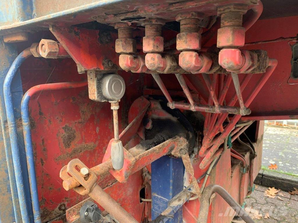 Goldhofer NVT Mélybölcsős