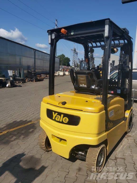 Yale ERP25VL Elektromos targoncák