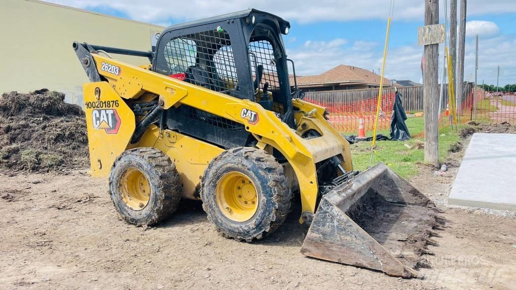 CAT 262D3 Kompaktrakodók