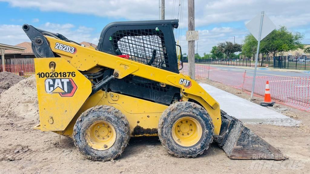 CAT 262D3 Kompaktrakodók