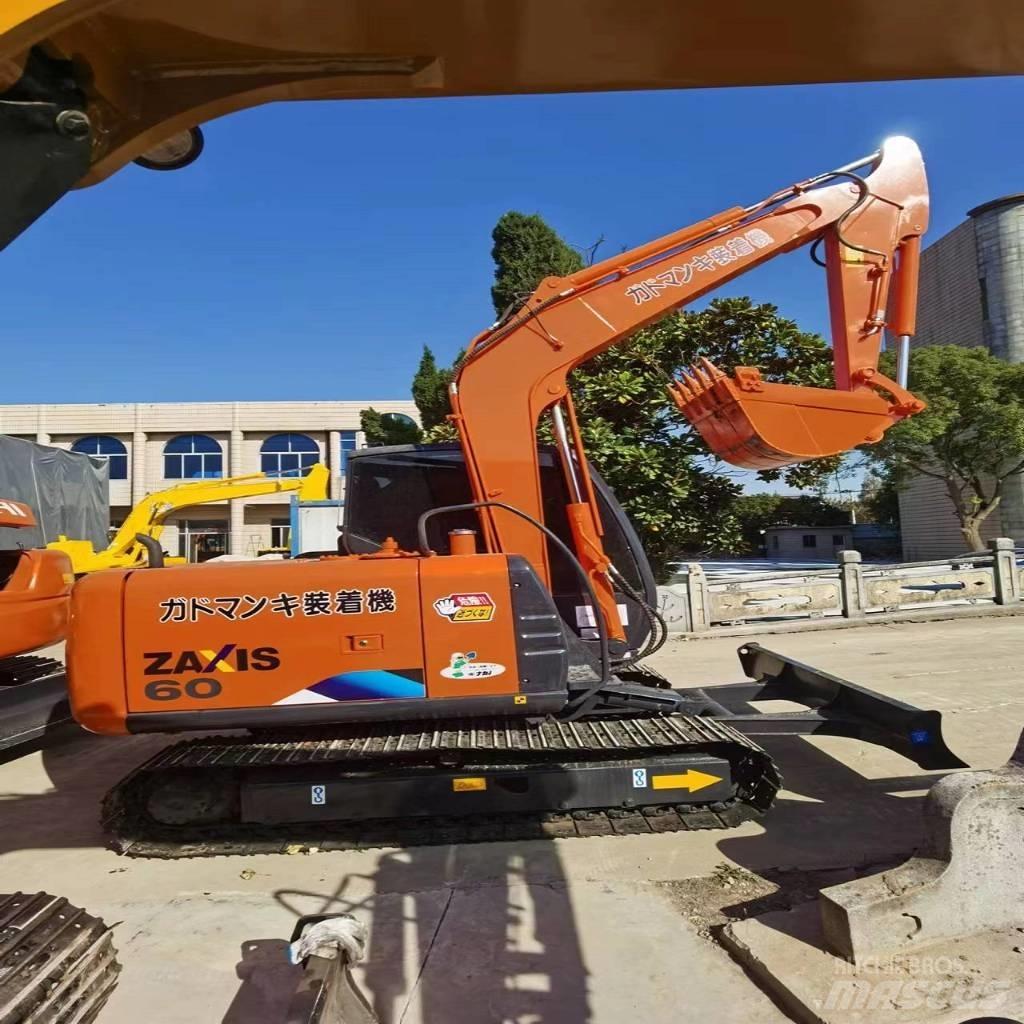 Hitachi ZX 60 Mini kotrók < 7t