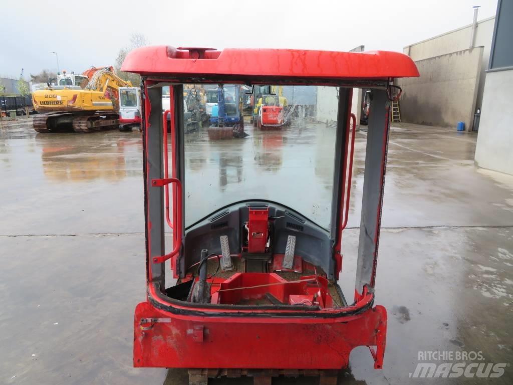 Volvo L 30 B / L 35 Vezetőfülke és belső tartozékok