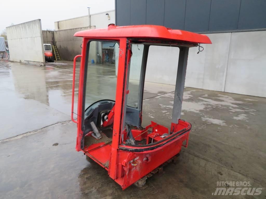 Volvo L 30 B / L 35 Vezetőfülke és belső tartozékok