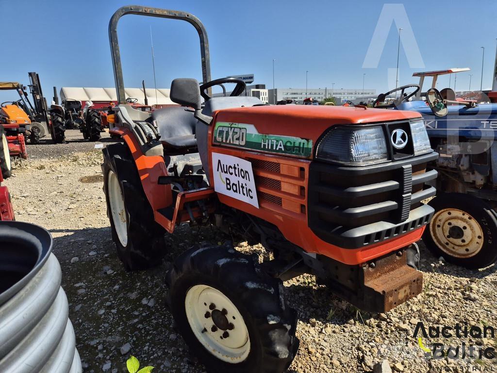 Hitachi CTX20 Traktorok