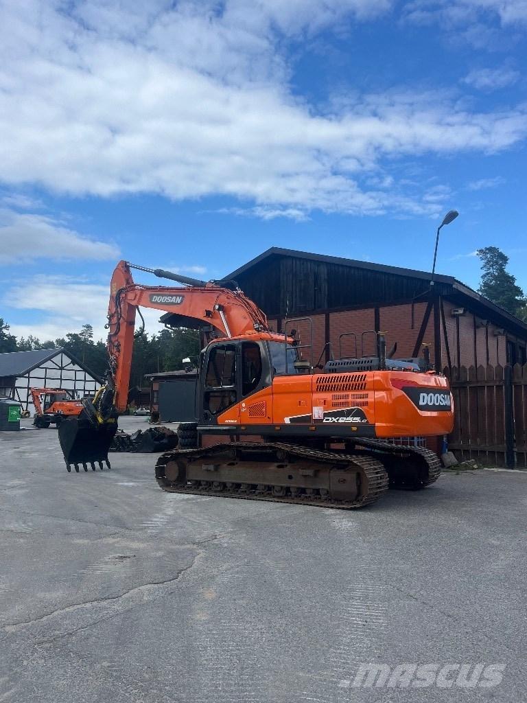 Doosan DX 255 LC-5 Lánctalpas kotrók