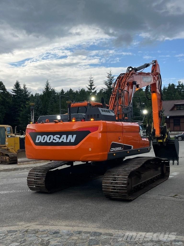 Doosan DX 255 LC-5 Lánctalpas kotrók