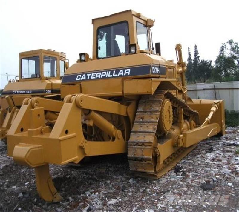 CAT D 7 H lánctalpas dózerek