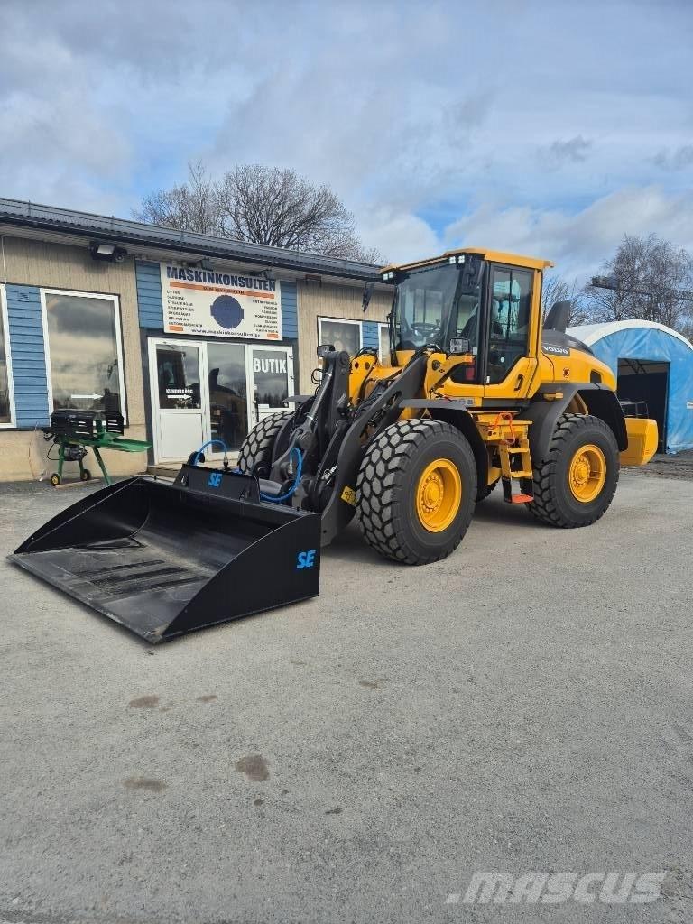 Volvo L 90 H Gumikerekes homlokrakodók