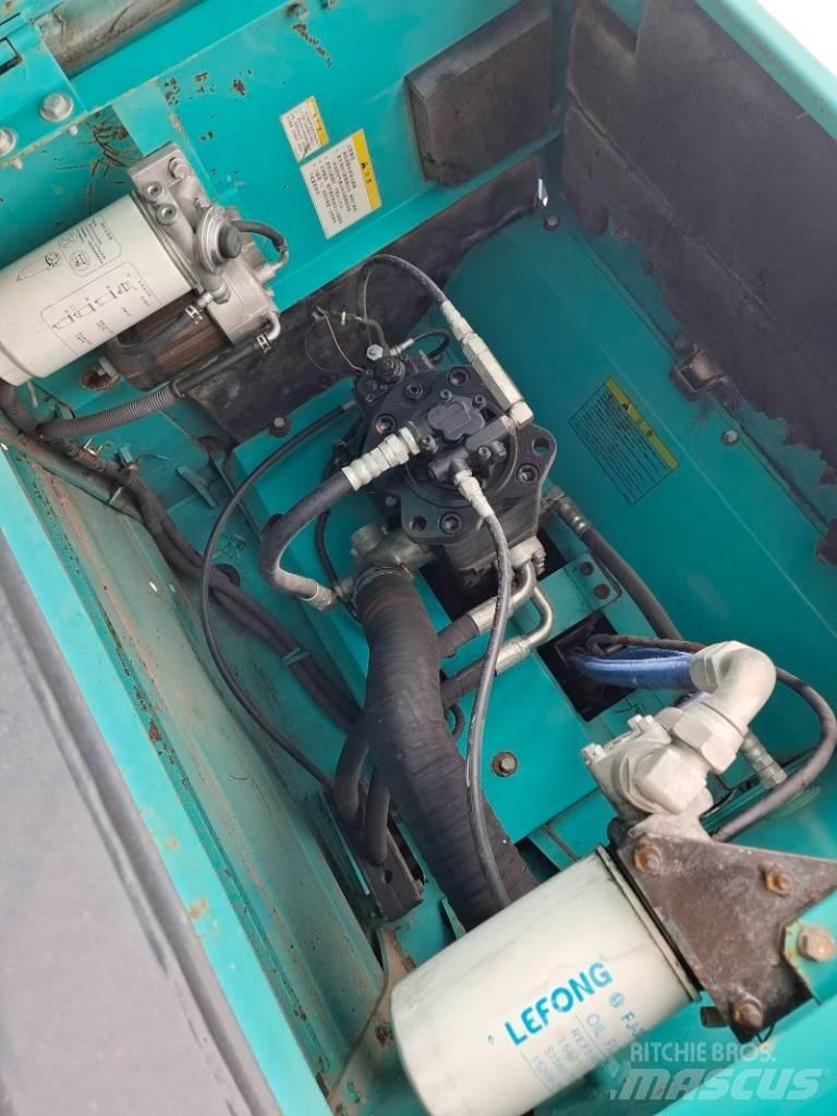 Kobelco SK 260 Lánctalpas kotrók