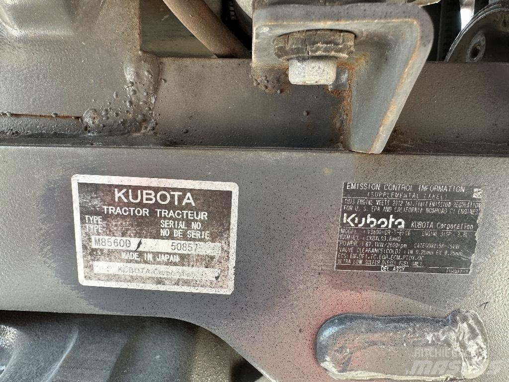 Kubota M8560 Traktorok