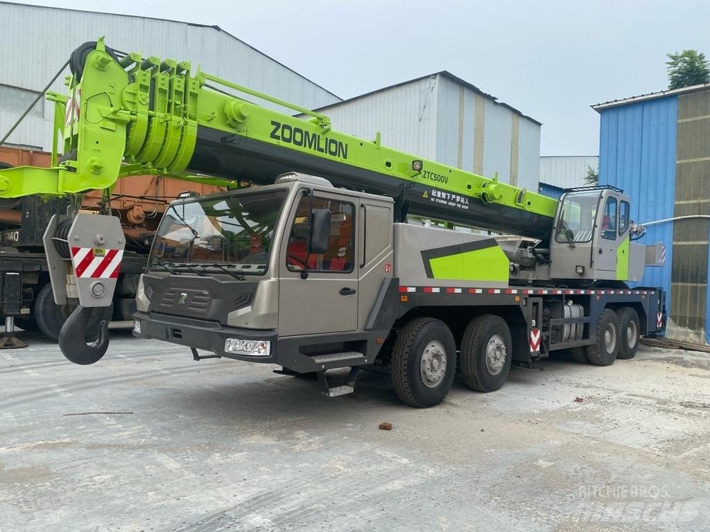 Zoomlion QY50V Terepdaruk