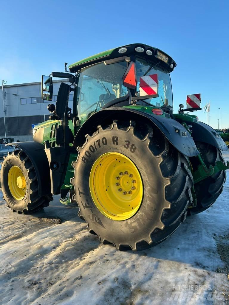 John Deere 6250 R Traktorok