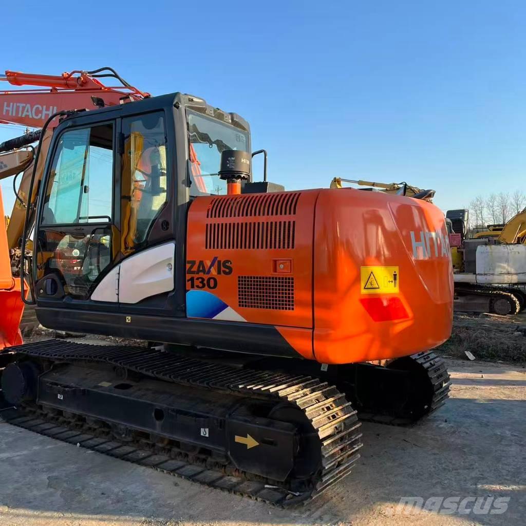 Hitachi ZX 130 Közepes (midi) kotrók 7 t - 12 t