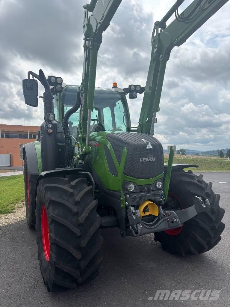 Fendt 311 Vario Traktorok