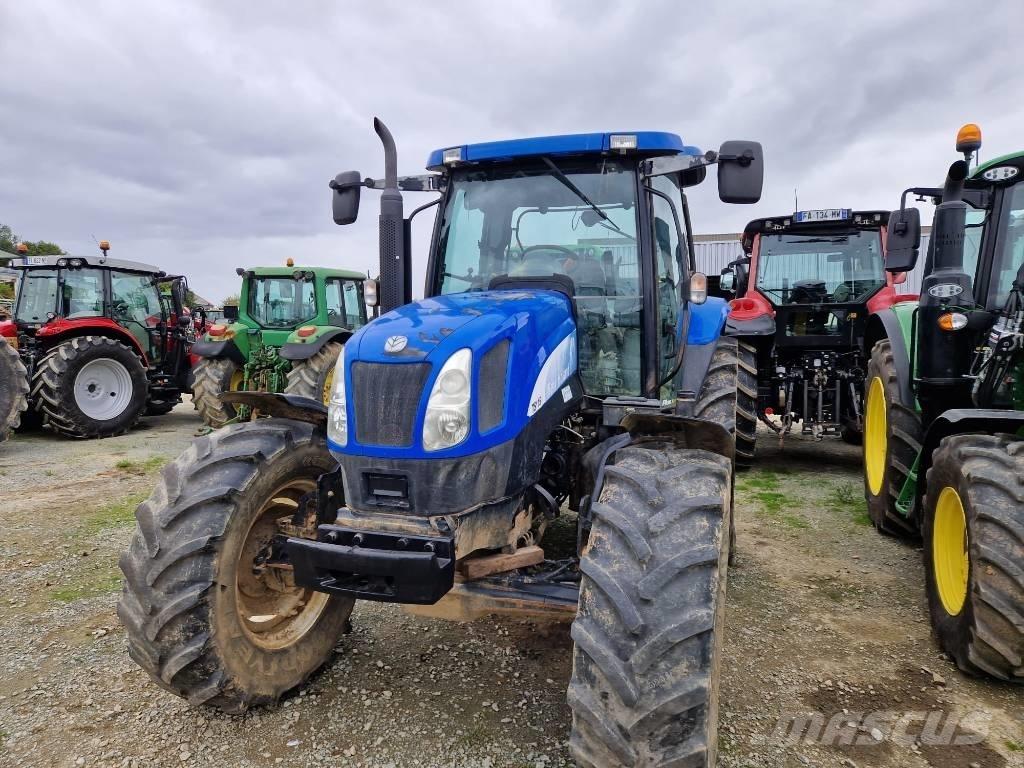 New Holland TSA 115 Traktorok