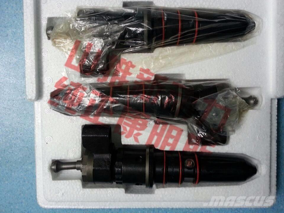 CUMMINS 4306515 Motorok